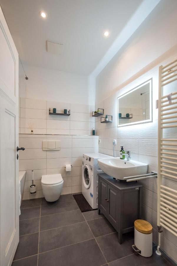 Arbio I Modern Apart Near Leipzig Stoetteritz Exteriör bild